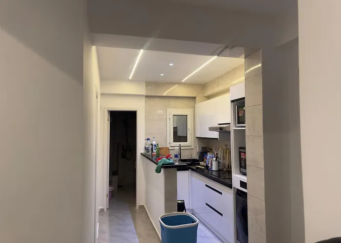 Apartment Modern 2 Bedroom With Private *