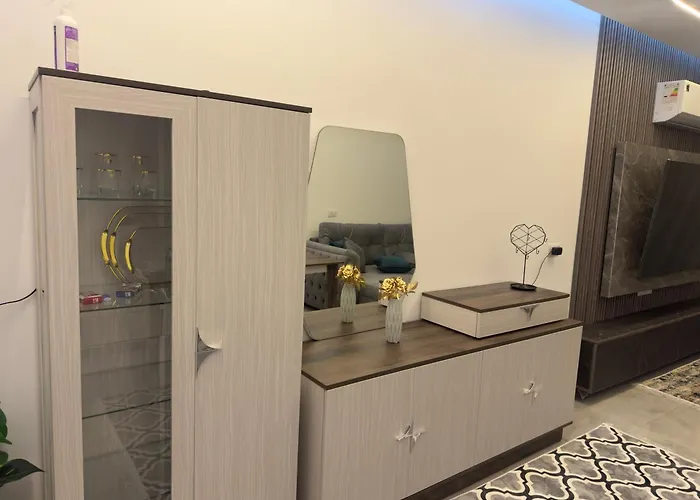 Modern 2 Bedroom With Private Apartment